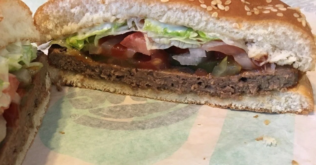 人工肉バーガーを食べてきました！｜松井博