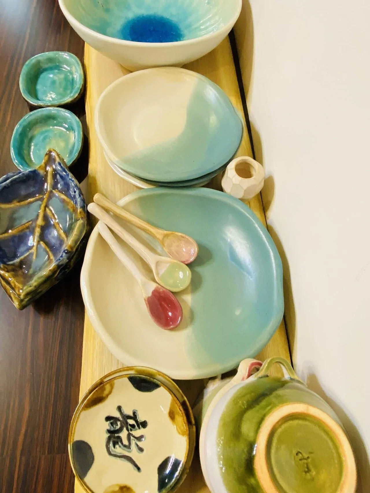 30年くらい前のやちむんセットで。