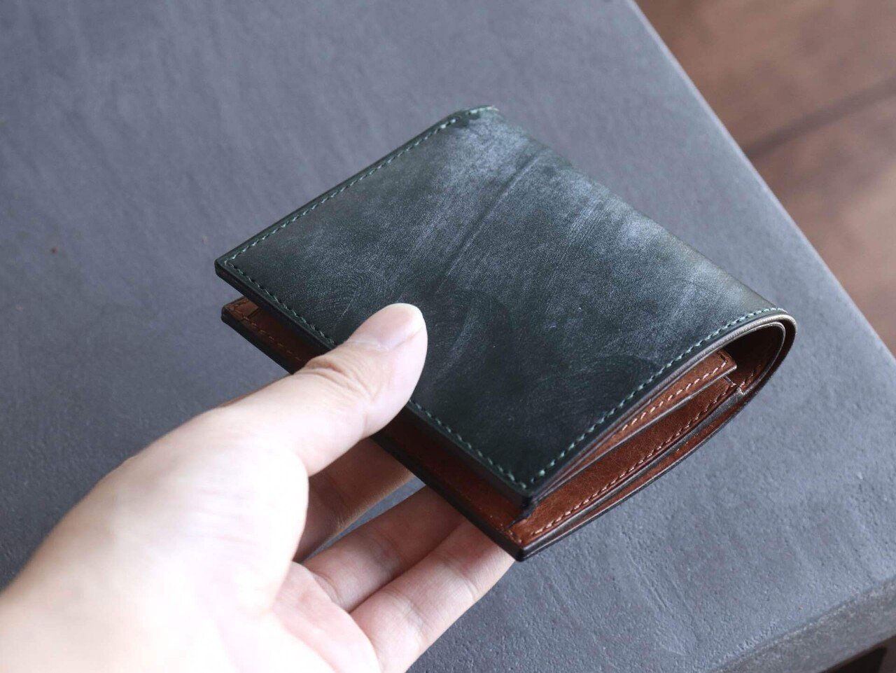 最近のオーダー。手縫い。ブライドルレザーのお財布ならお任せ