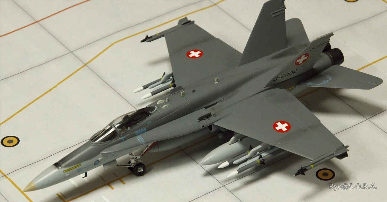 プラモデル製作記 タミヤ 1/72 マクダネル・ダグラス F/A-18