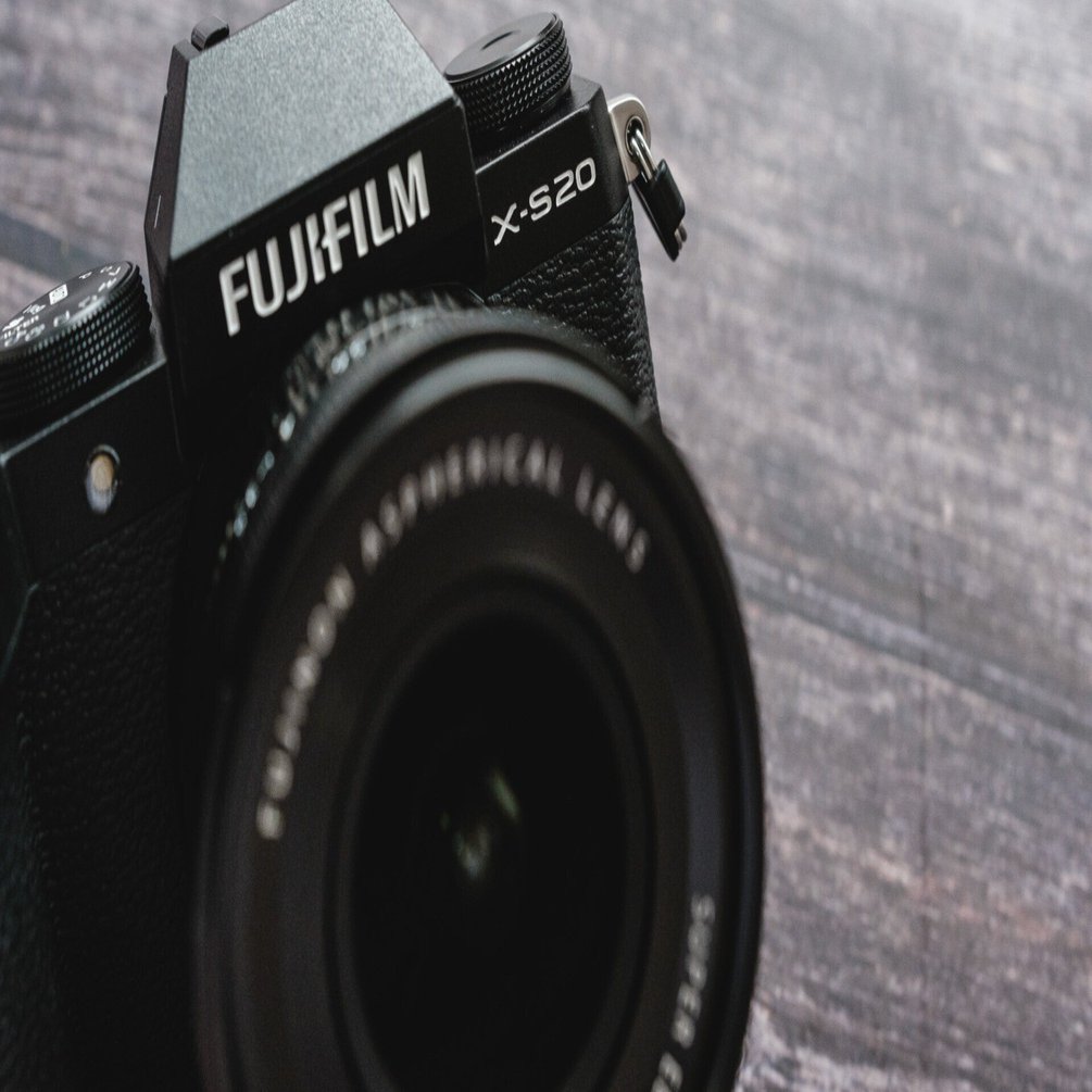 作例写真あり】FUJIFILM X-S20 レビュー 最高峰のトラベルカメラの完成