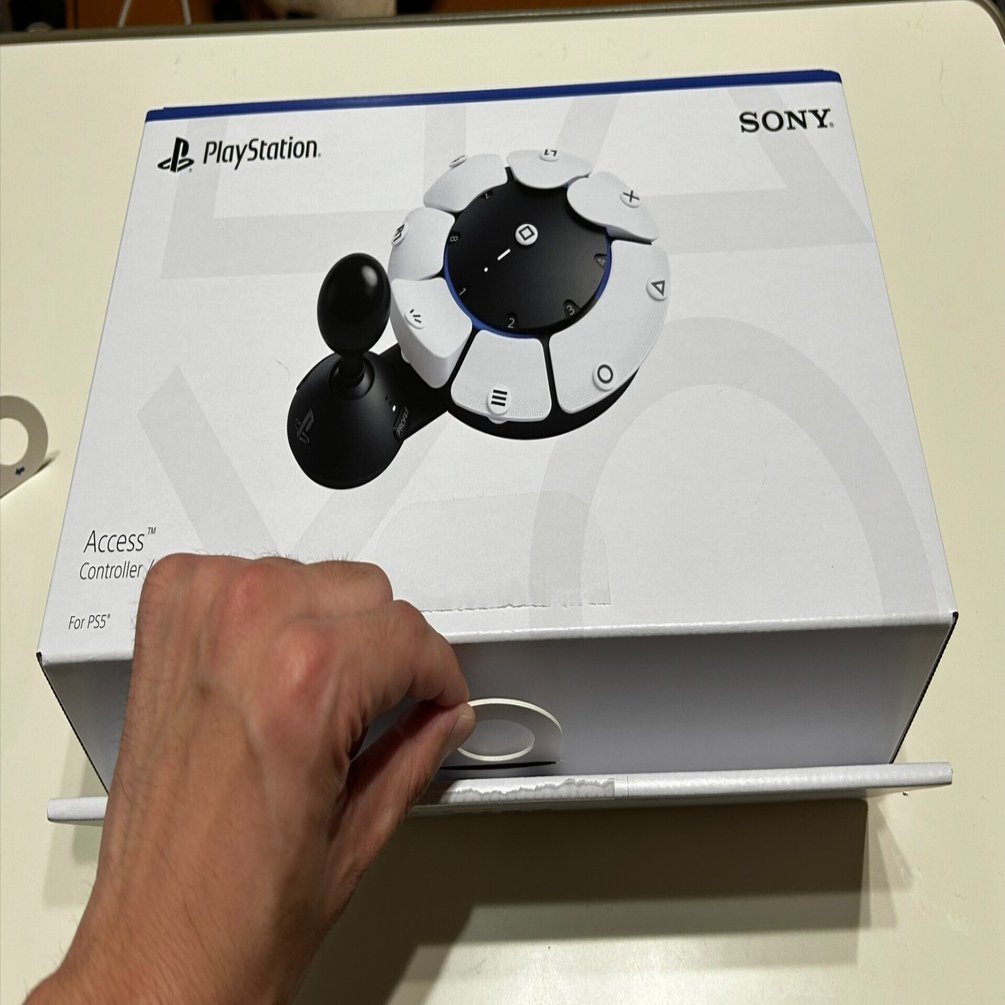 Access controller | A customizable, adaptive controller kit