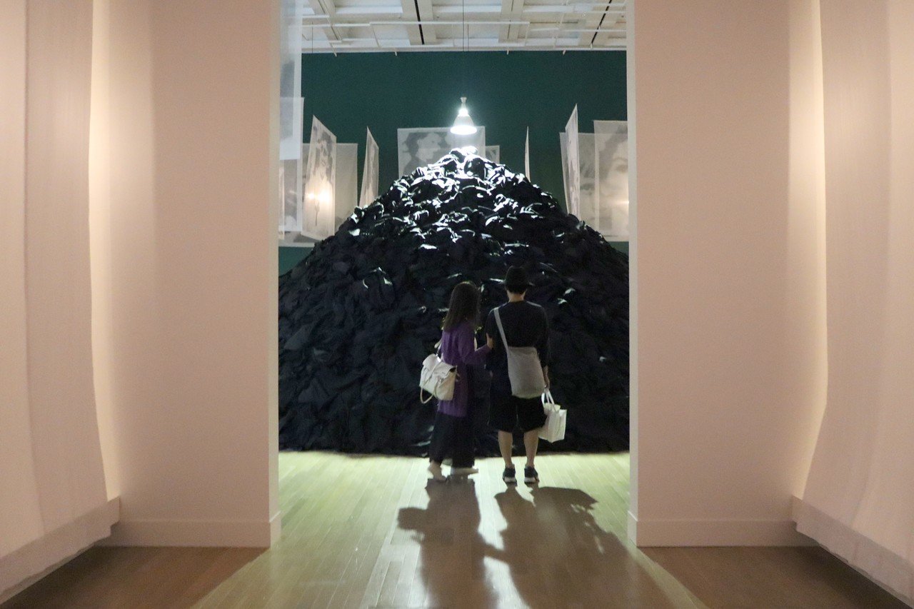 東京都国立新美術館 クリスチャン・ボルタンスキー「Lifetime」展