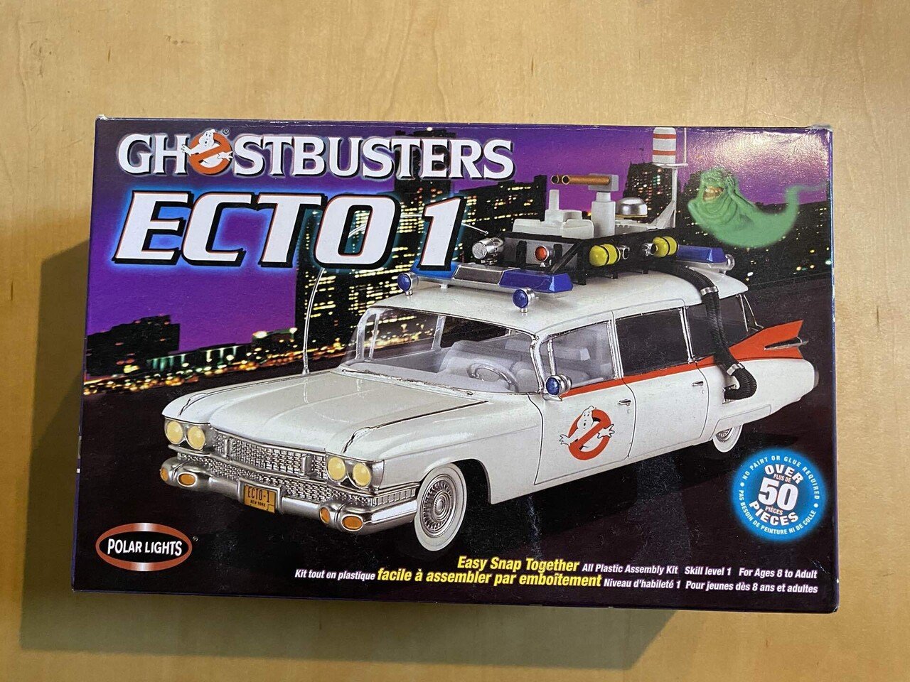 POLAR LIGHTS GHOSTBUSTERS ECTO 1 CADILLAC 1:25 MODEL KIT