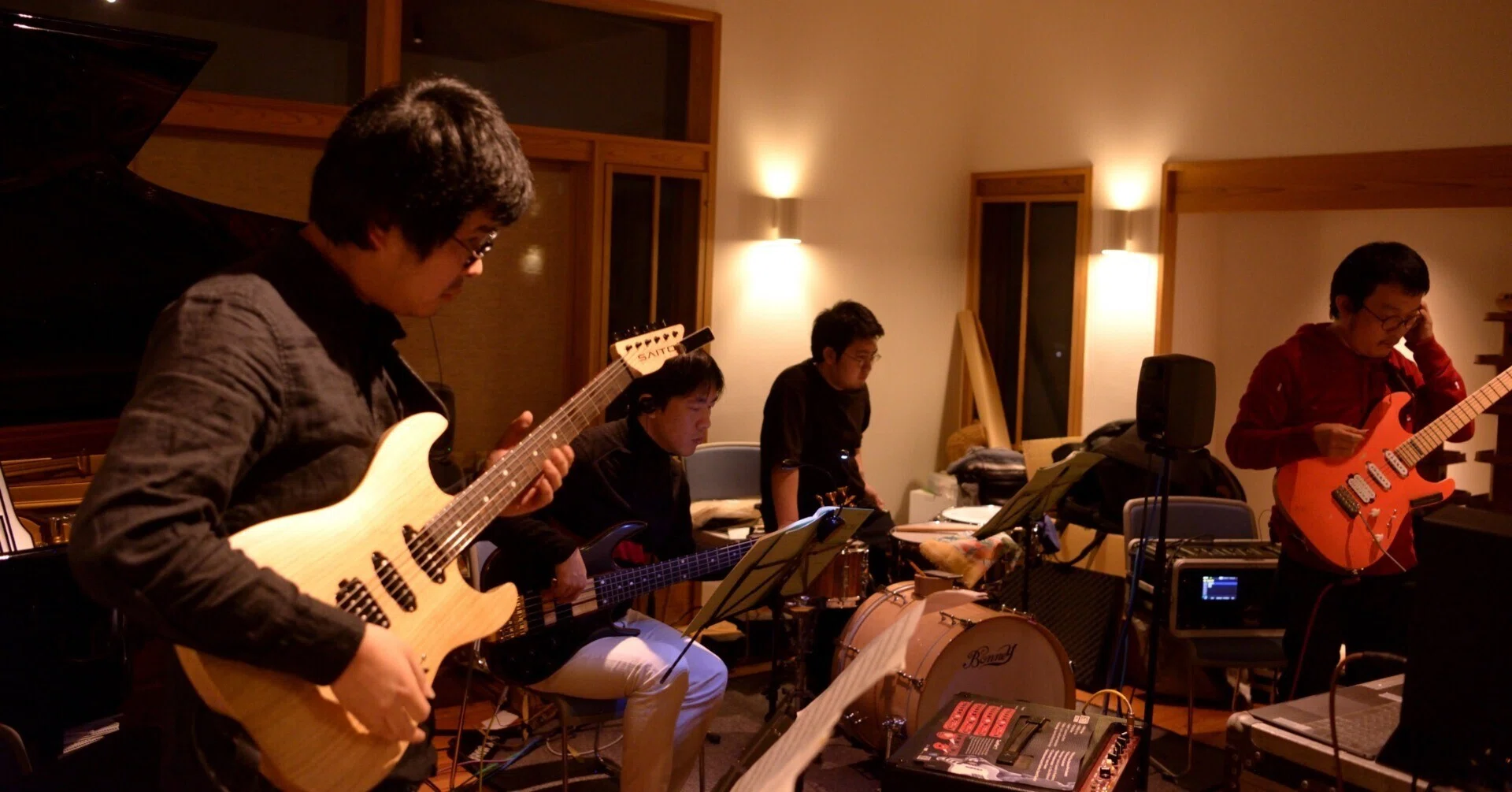 真正のポストミニマル音楽を目指す スティーヴ・ライヒ作品の解説に