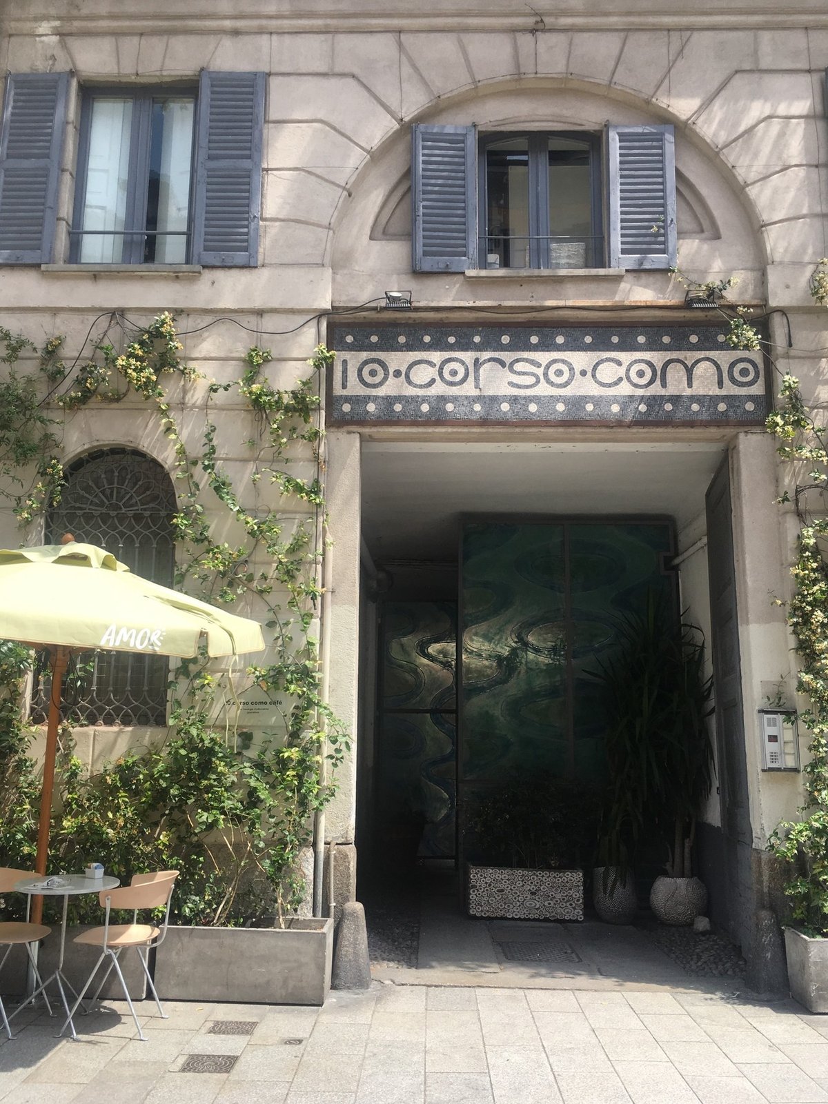 10 Corso Como（ディエチ・コルソ・コモ）：元Vogue編集長カルラ