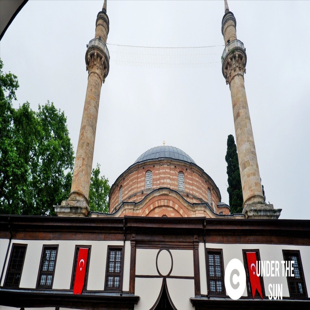 🇹🇷オスマン帝国の古都ブルサで世界遺産を巡る②タイルが美しいモスク