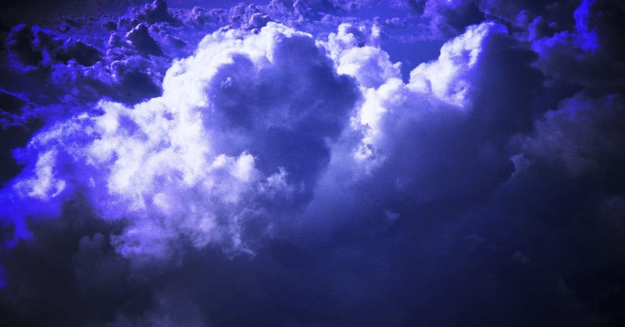 静かな雲