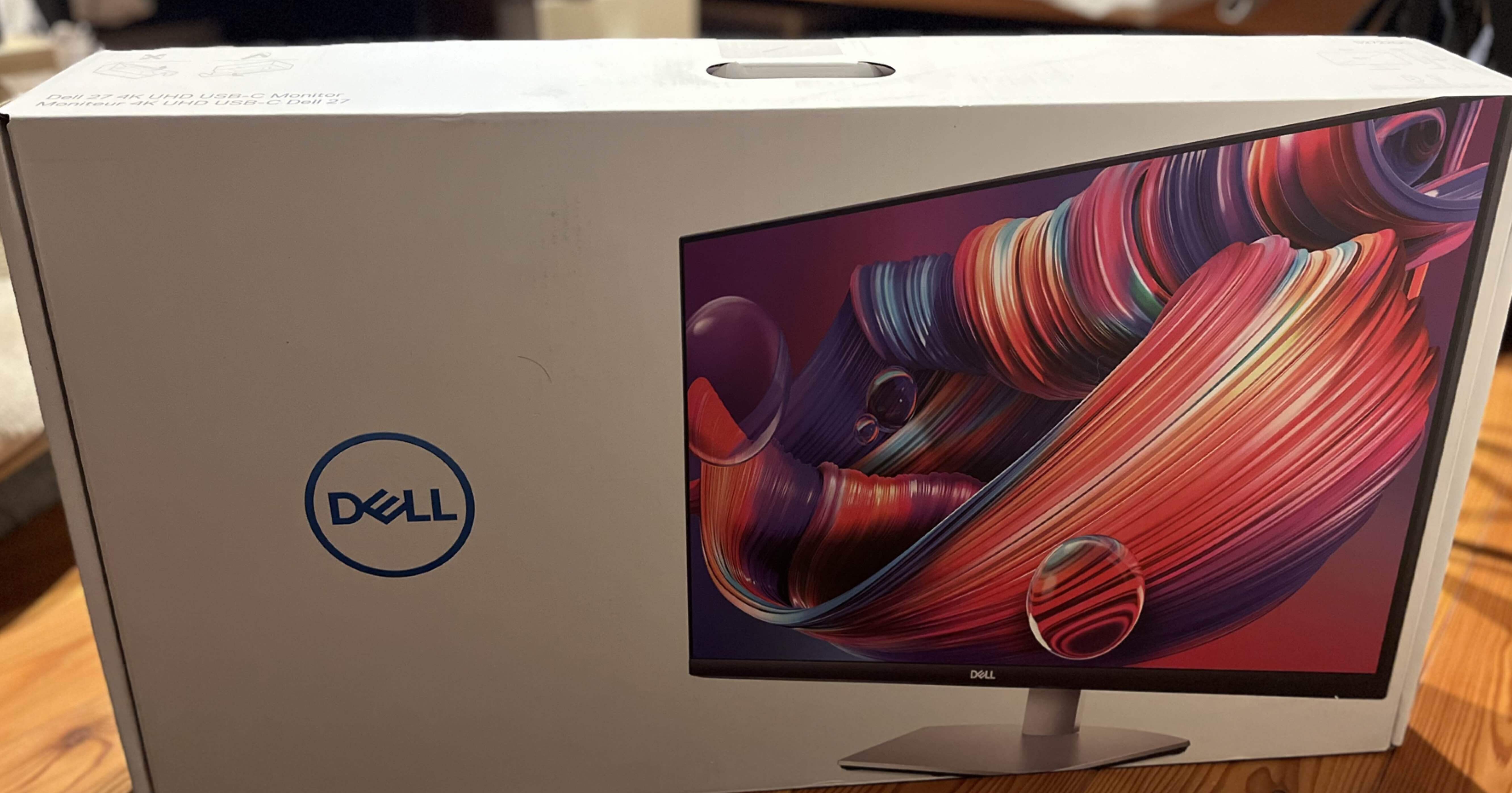 ブラックフライデーでDELLのモニターを買って生産性爆上げかと思ったら