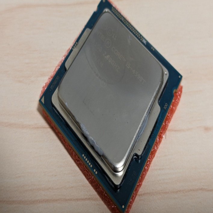 Lenovo ThinkCentre M73 Tinyを魔改造したい －その4 CPUを換装 Core