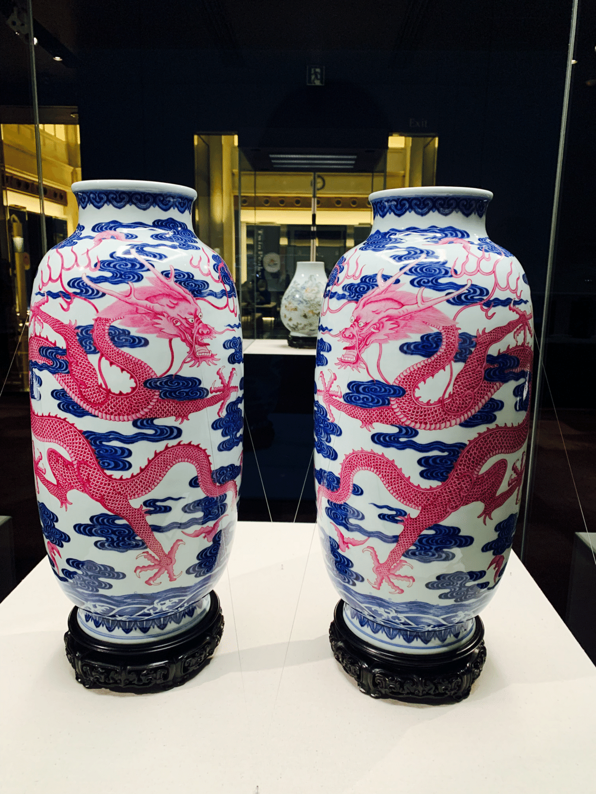 最も 中国美術 唐 華瓶 花生 やばく 花瓶 大清雍正年製銘 中国古玩 色絵磁器