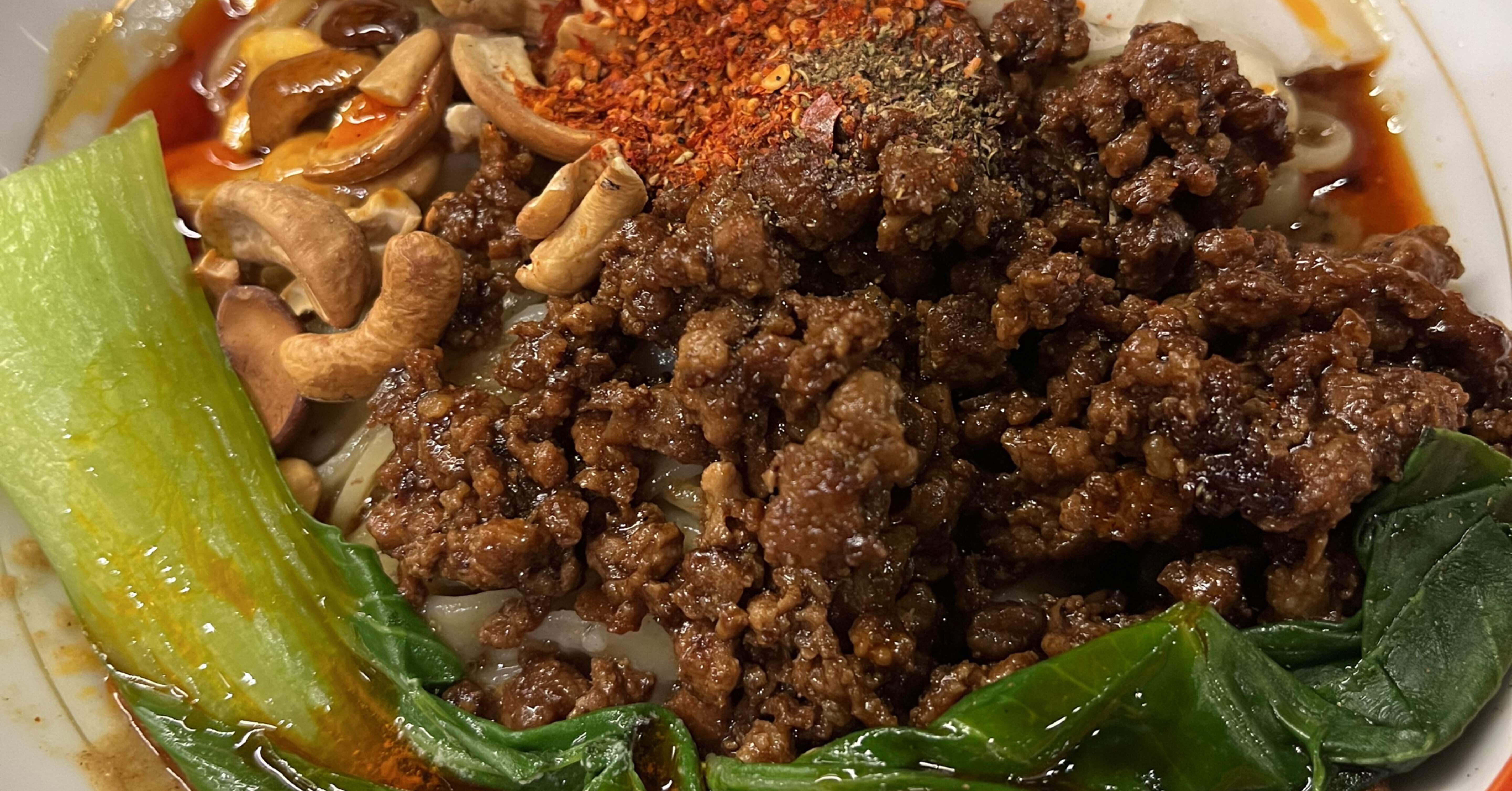 汁あり汁なし担々麺ページ 楽天市場】【ヤマダイ】ニュータッチ＼＼凄麺／／広島 【汁なし担担麺