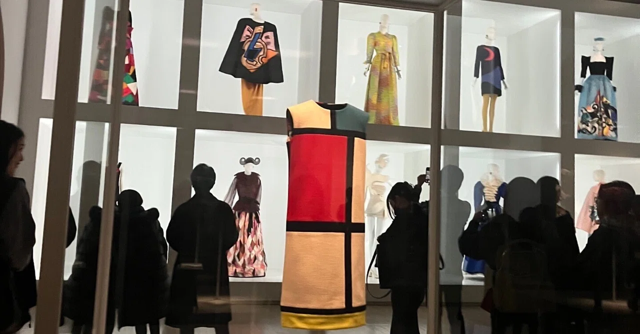 イヴ・サンローラン展に行ってきた｜tsuki