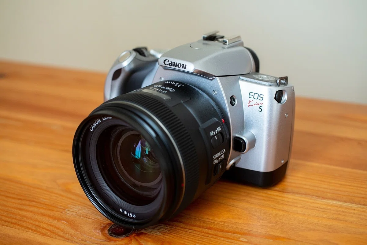 幻のEOS Kiss 7を探して｜ワタナベ