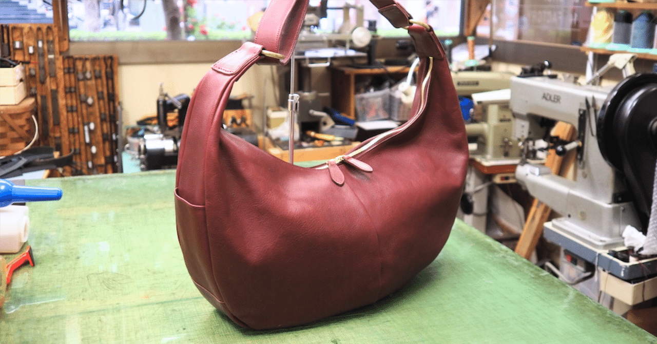 セミオーダー紹介】バナナショルダーバッグ Lサイズ・ミネルバボックス