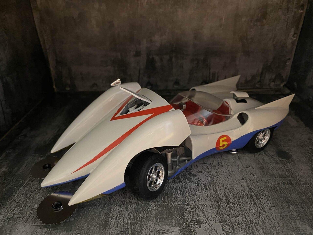 色褪せないカッコよさ！『マッハGoGoGo』マッハ号のアオシマ製1