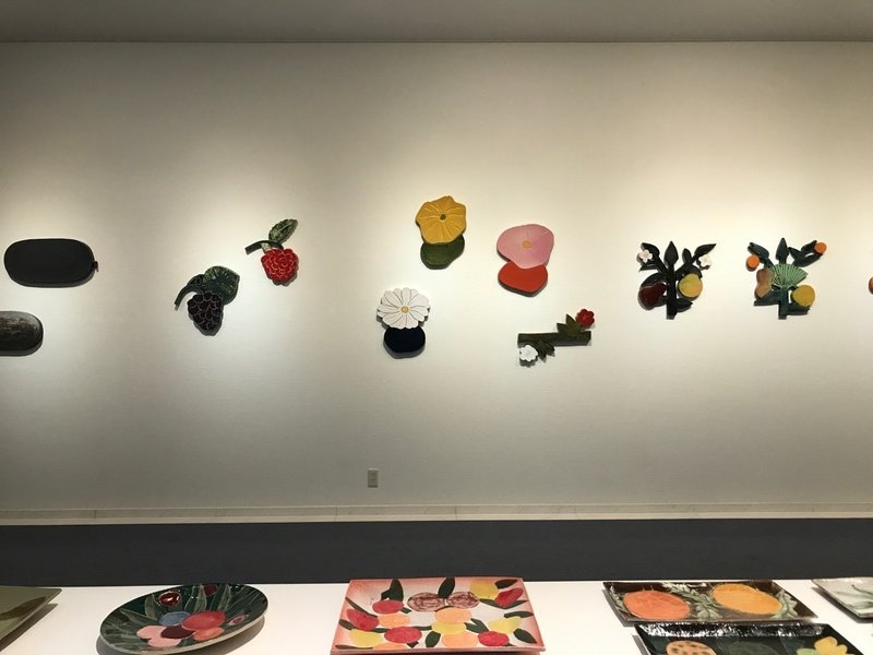 石本藤雄展 マリメッコの花から陶の実へ を観に青山スパイラルへ Mariko Sueoka Note 石本藤雄展 マリメッコの花から陶の実へ を観に青山スパイラルへ Mariko Sueoka Note