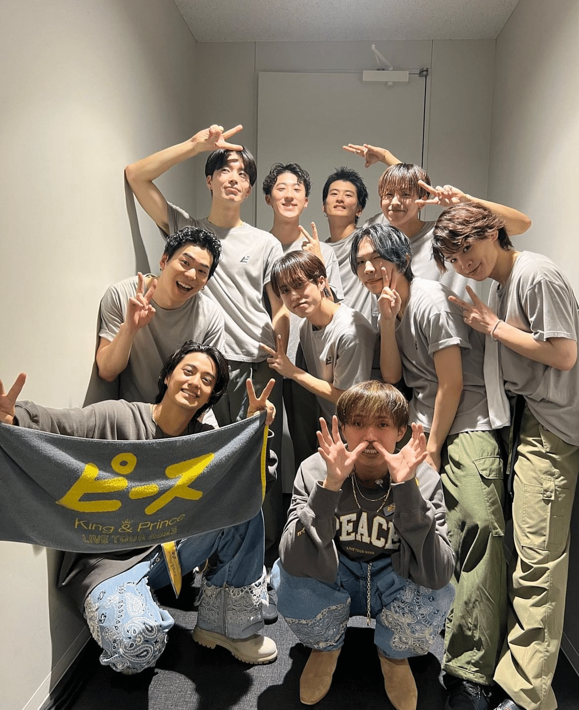 キンプリ King & Prince ピーストレーナー Tシャツ フェイスタオル