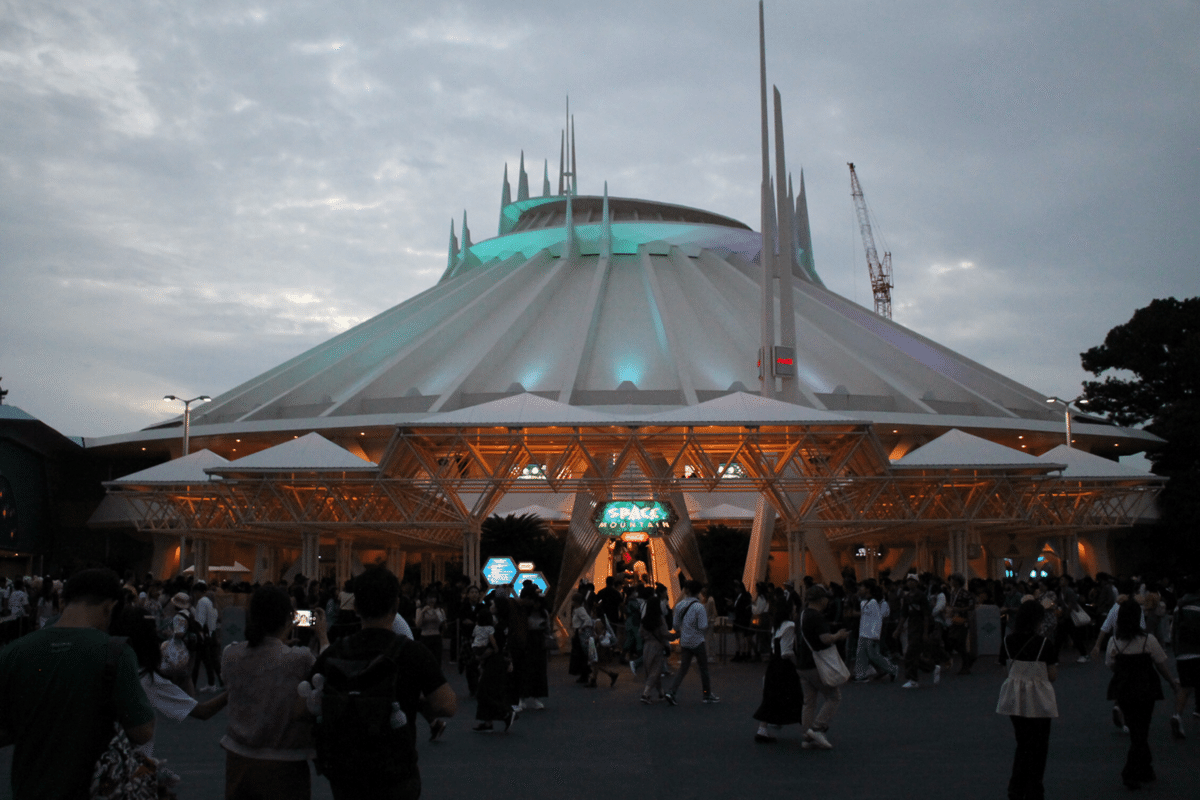 東京ディズニーランド スペースマウンテン スペース・マウンテン