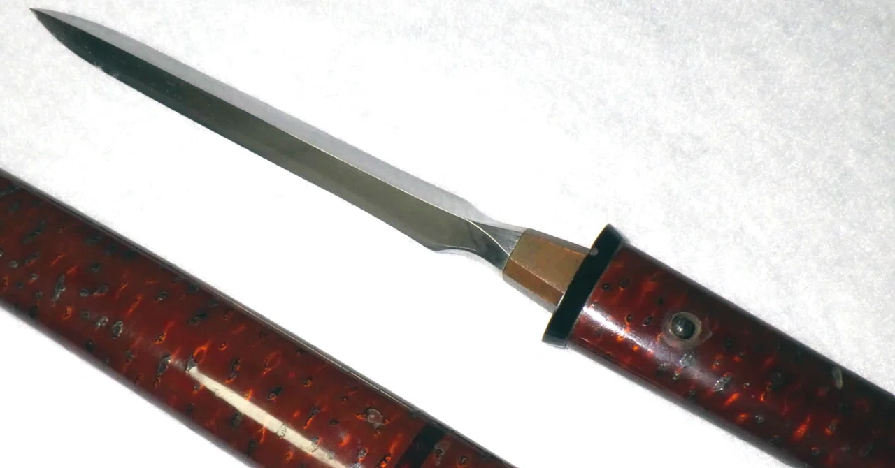 三角槍　合法品 ヤフオクで落札した槍を手に考えた事｜我流思案