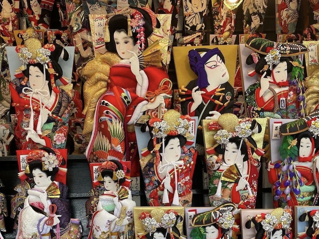 浅草寺で羽子板市が開催！（12/17〜19）｜上野案内所
