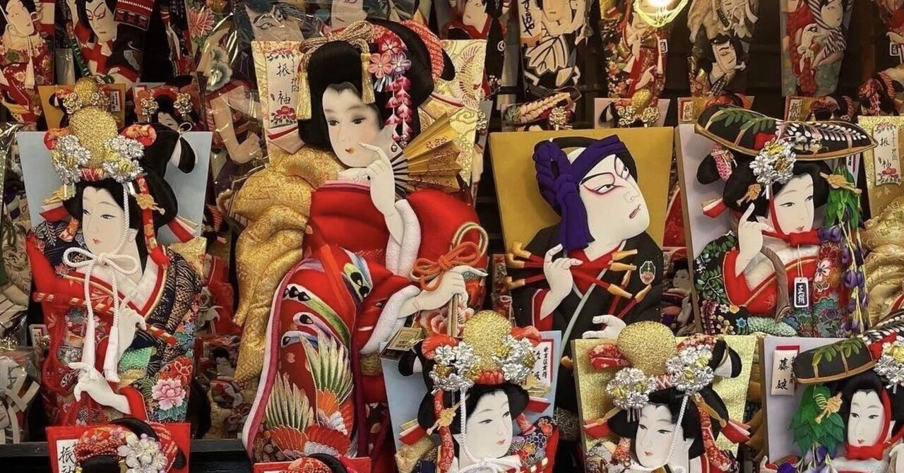 浅草寺で羽子板市が開催！（12/17〜19）｜上野案内所