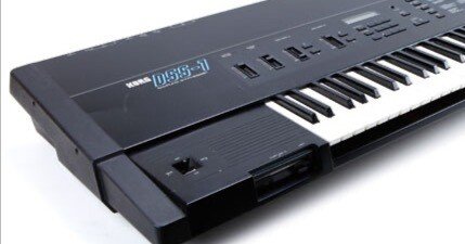 KORG コルグ DSS-1 サンプリングシンセサイザー 【ジャンク品】 ff168fb50f5c0292fbc029d5e3874b