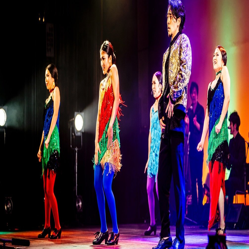 アントニオ•ガディス&クリスティーナ・オヨスのフラメンコダンサーのリハーサル風景 Carmen-12654-antonio-gades-900