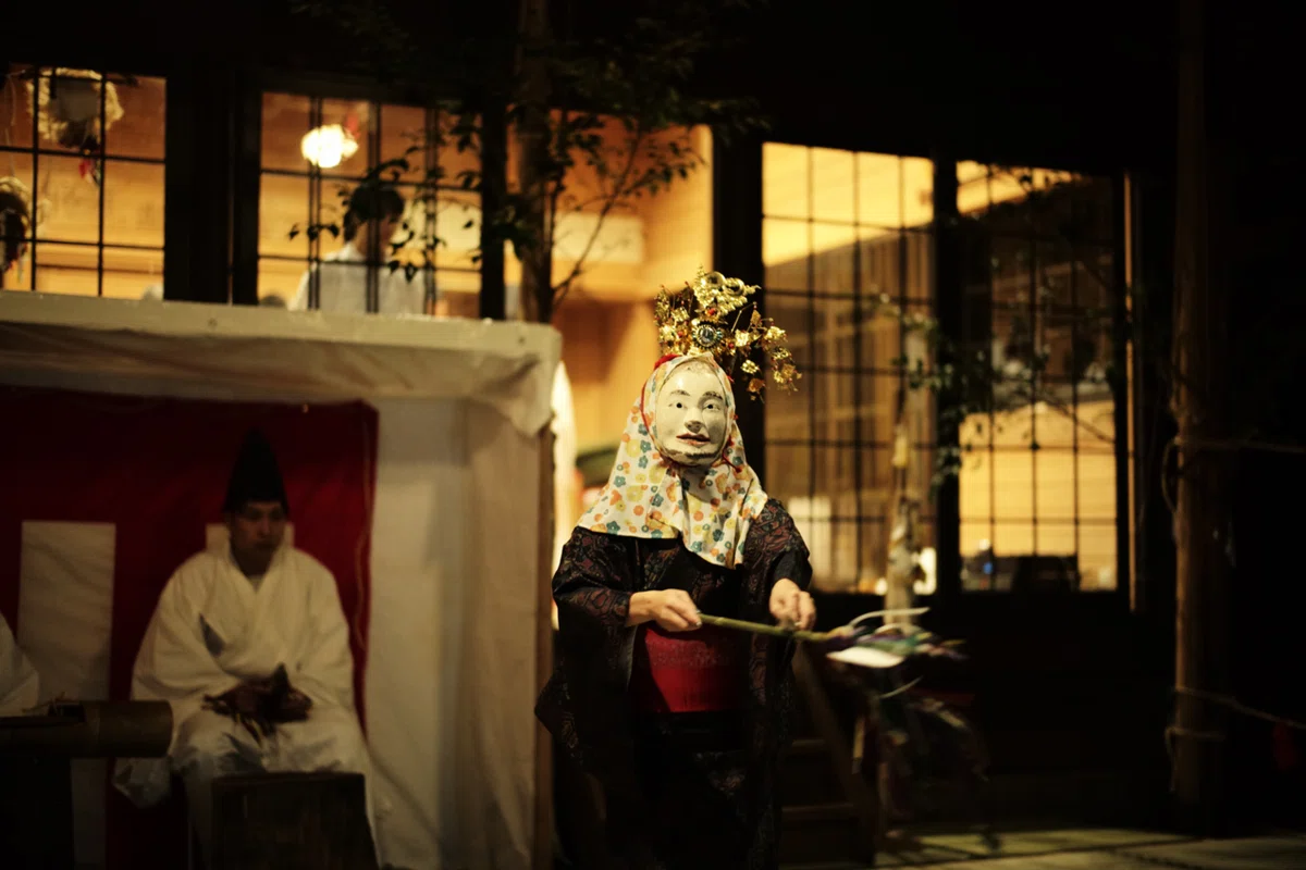 中之又神楽を撮る。(写真膨大)|nay