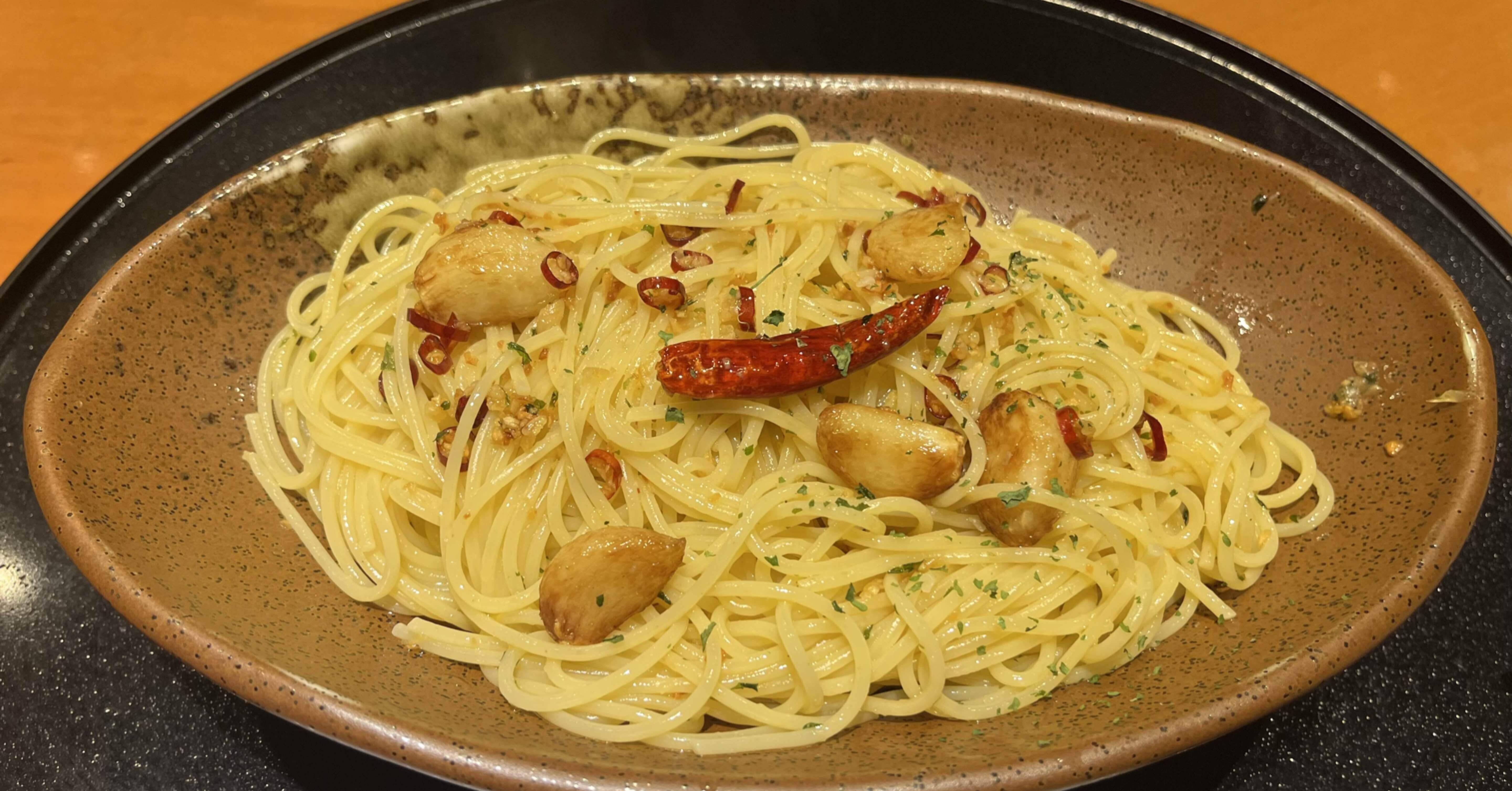 ペペロンチーノ 大盛ペペロンチーノ 340g | セブンプレミアム公式