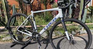 自転車本体 TREK domane al2 Trek Domane AL 2 Disc - Village CycleSport | Northwest Chicago, IL