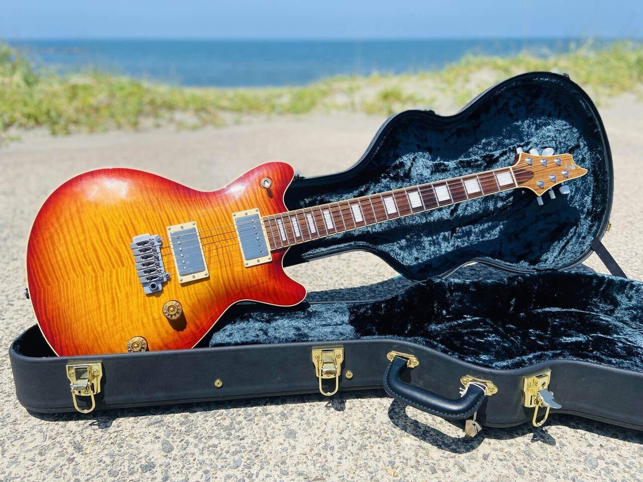 ギター紹介② T's guitars arc STD｜ちゃりだいの徒然日記
