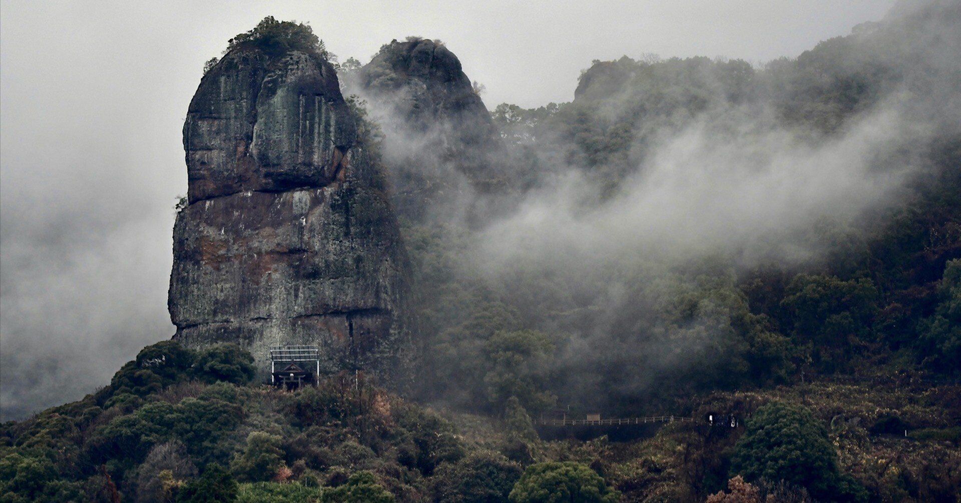 8e1c9927995eebfab8ece89f0335dd