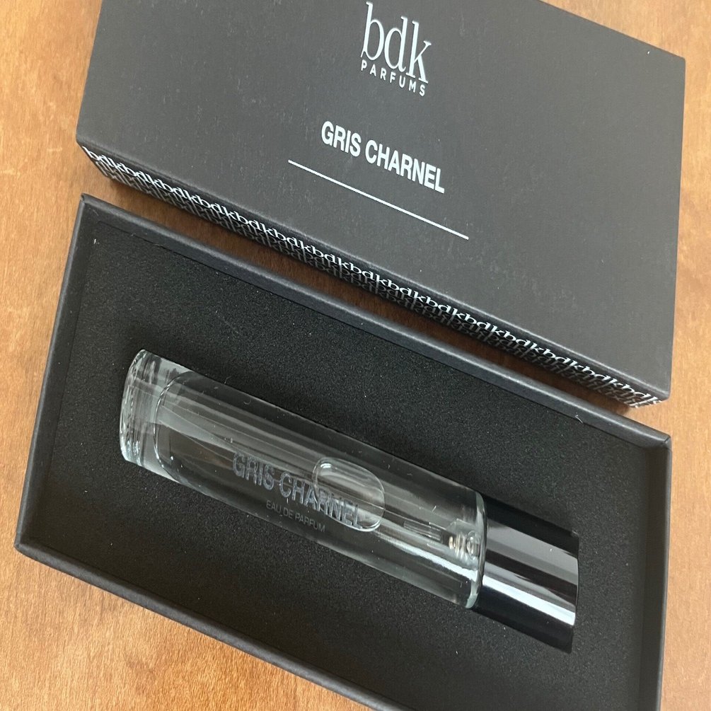 12月19日の手紙 グリ シャーネル 「銀色の情欲」｜千歳緑/code