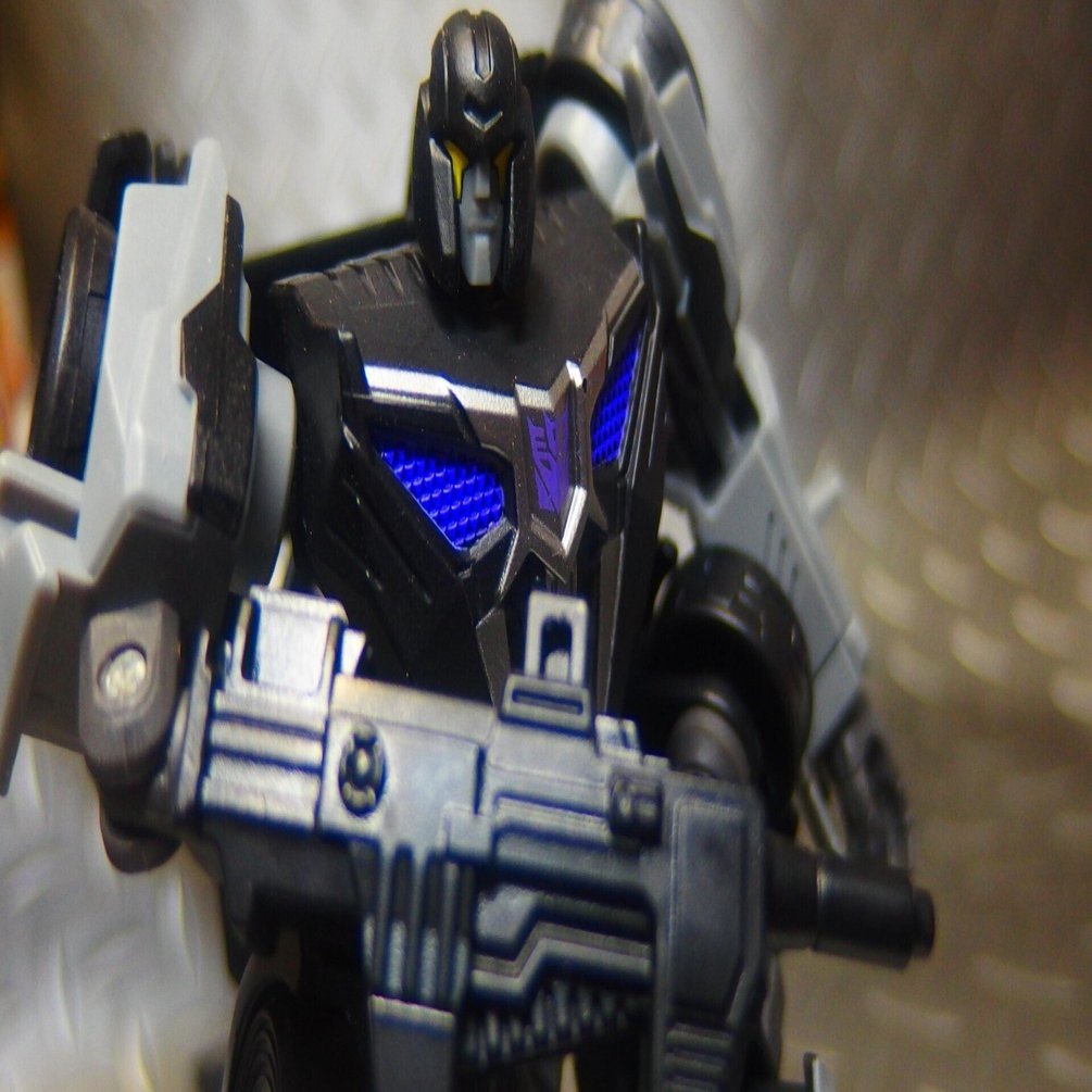 変形ロボ]卓上玩具レビュー282 バリケード SS GE-03