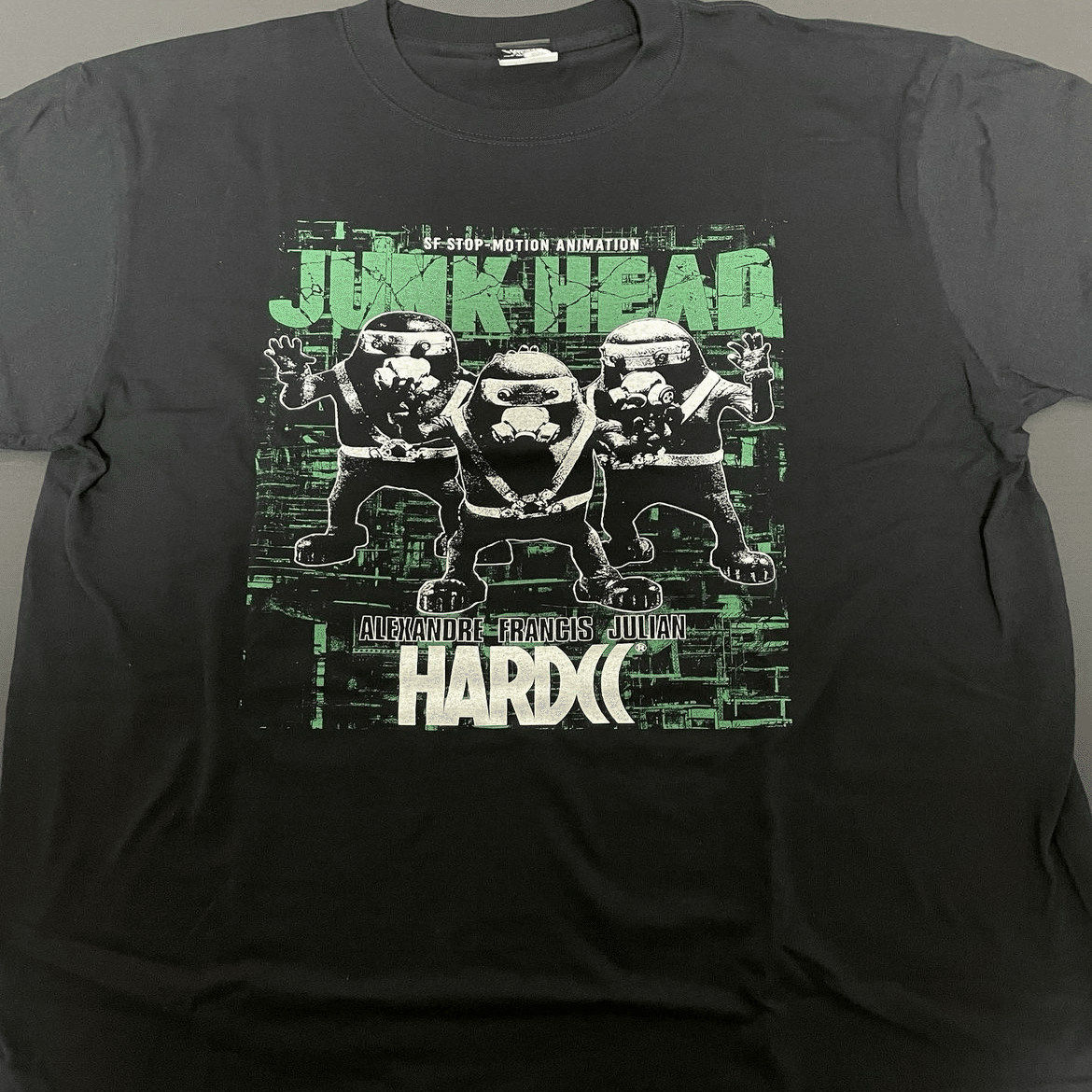 JUNKHEADのTシャツ｜柳の木
