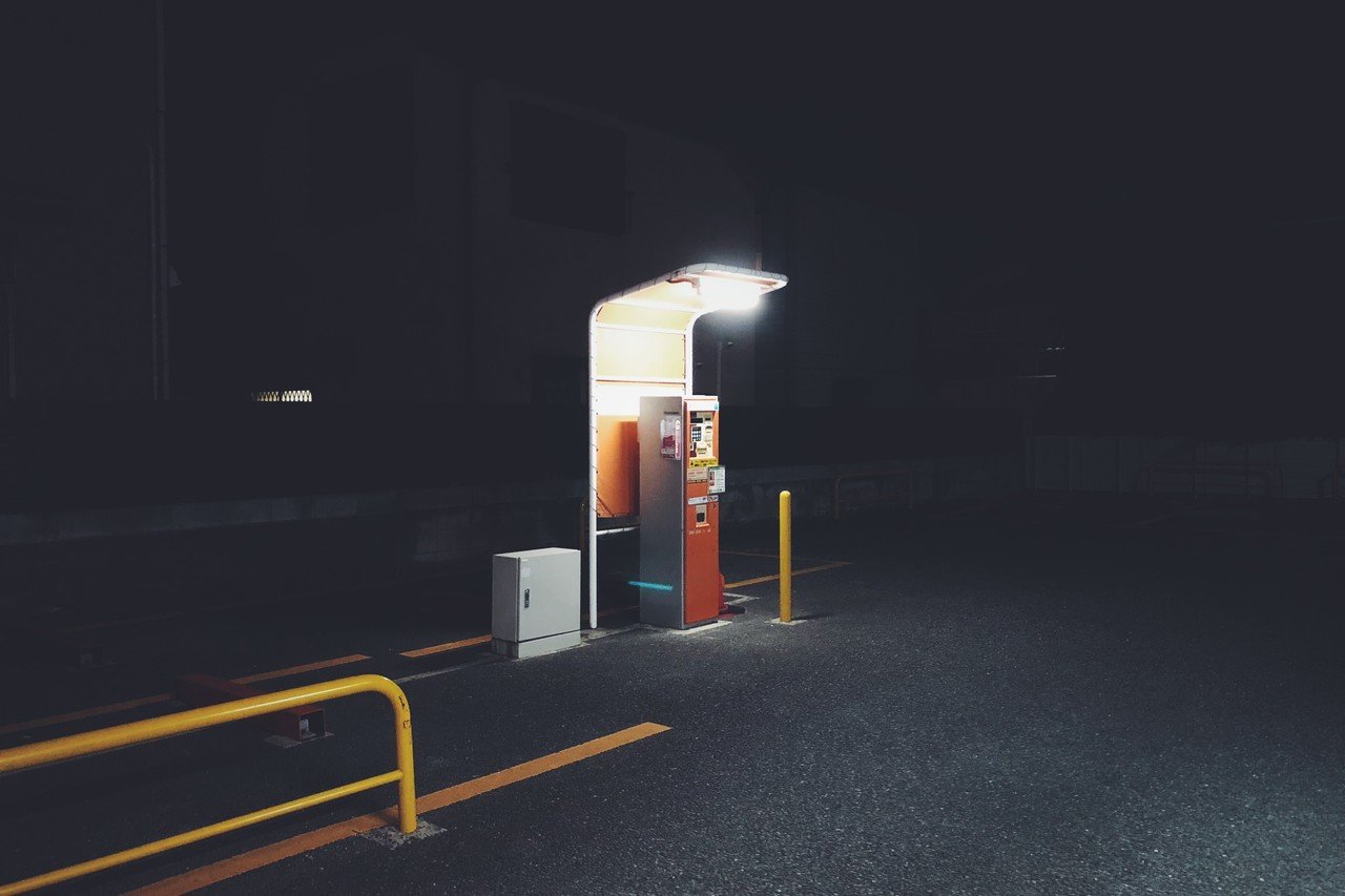 コインパーキングの料金精算機 #608｜稲垣純也