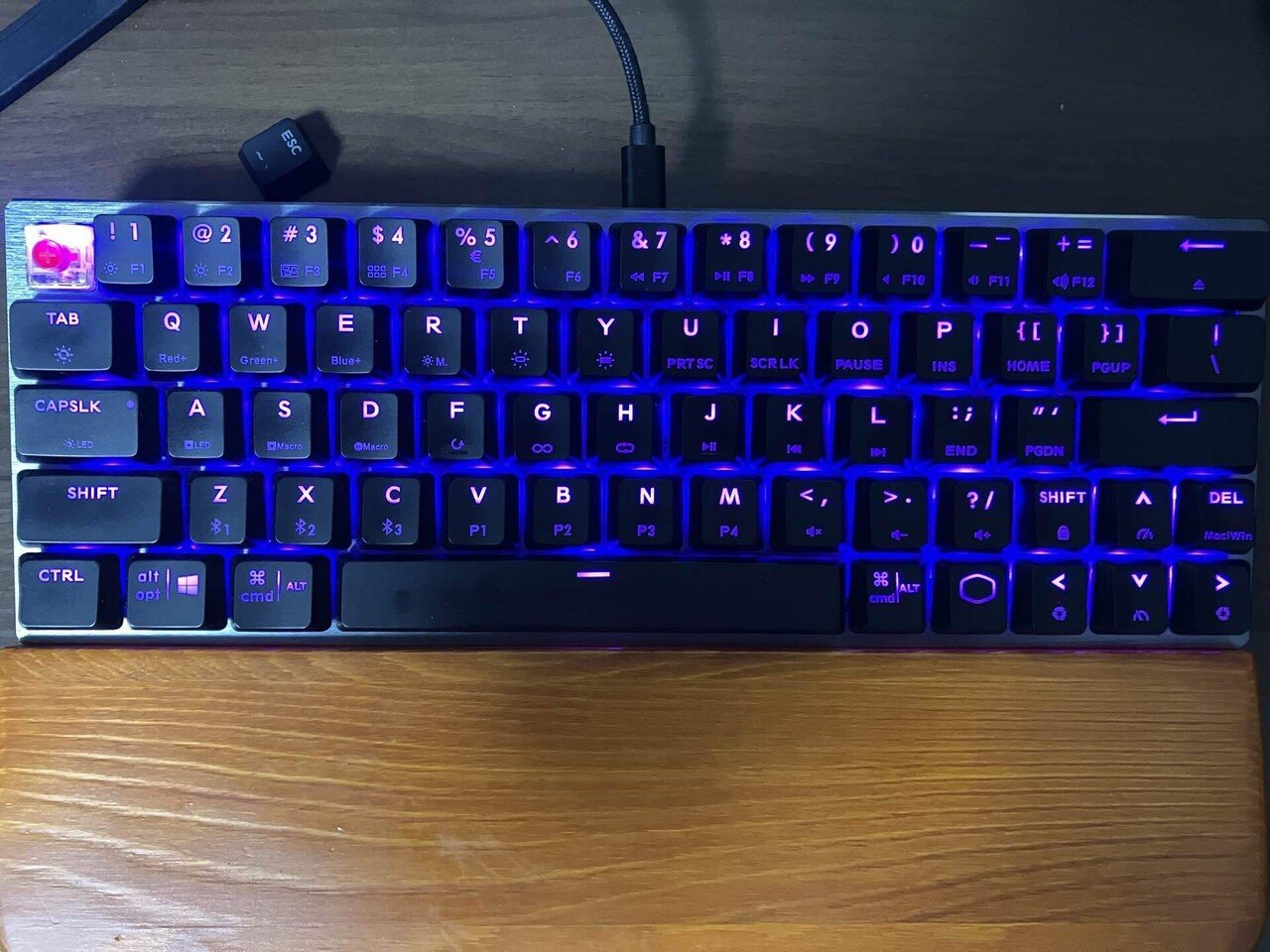 メカニカルキーボードの一口レビュー｜TofNV