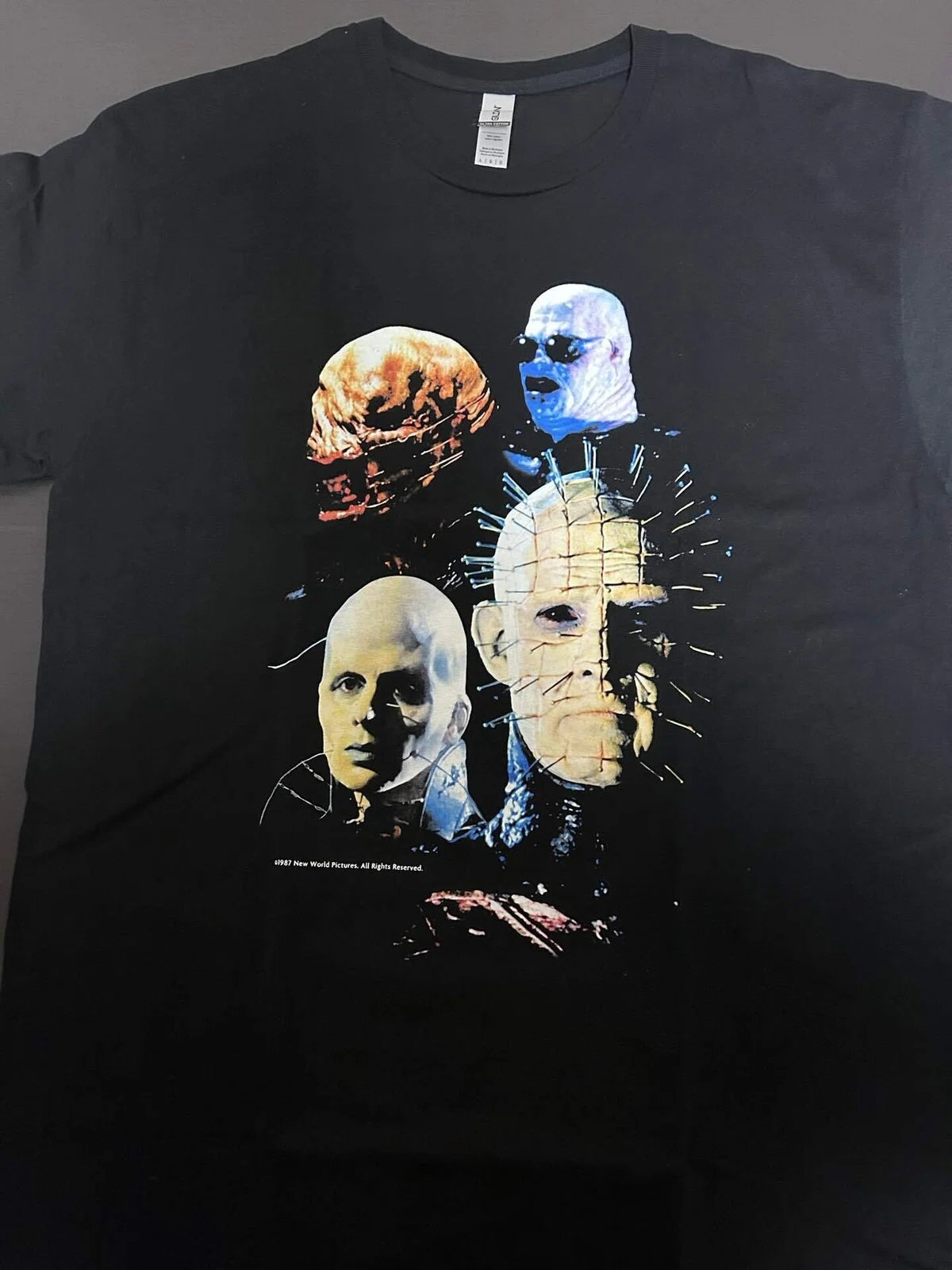 ヘル・レイザーのTシャツ｜柳の木