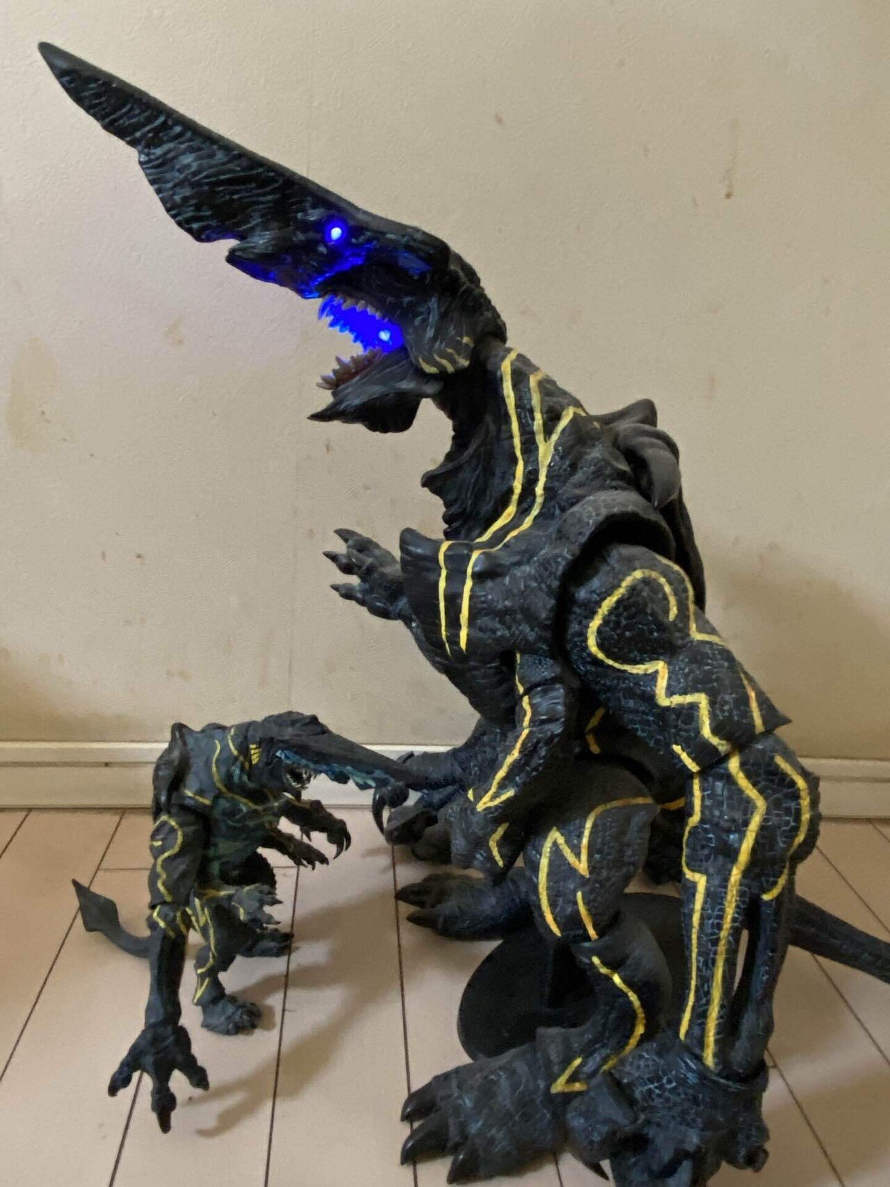 映画 パシフィックリム ナイフヘッド ネカ 18インチ KAIJU フィギュア ネカ パシフィック・リム ナイフヘッド・カイジュウ - 思い出の