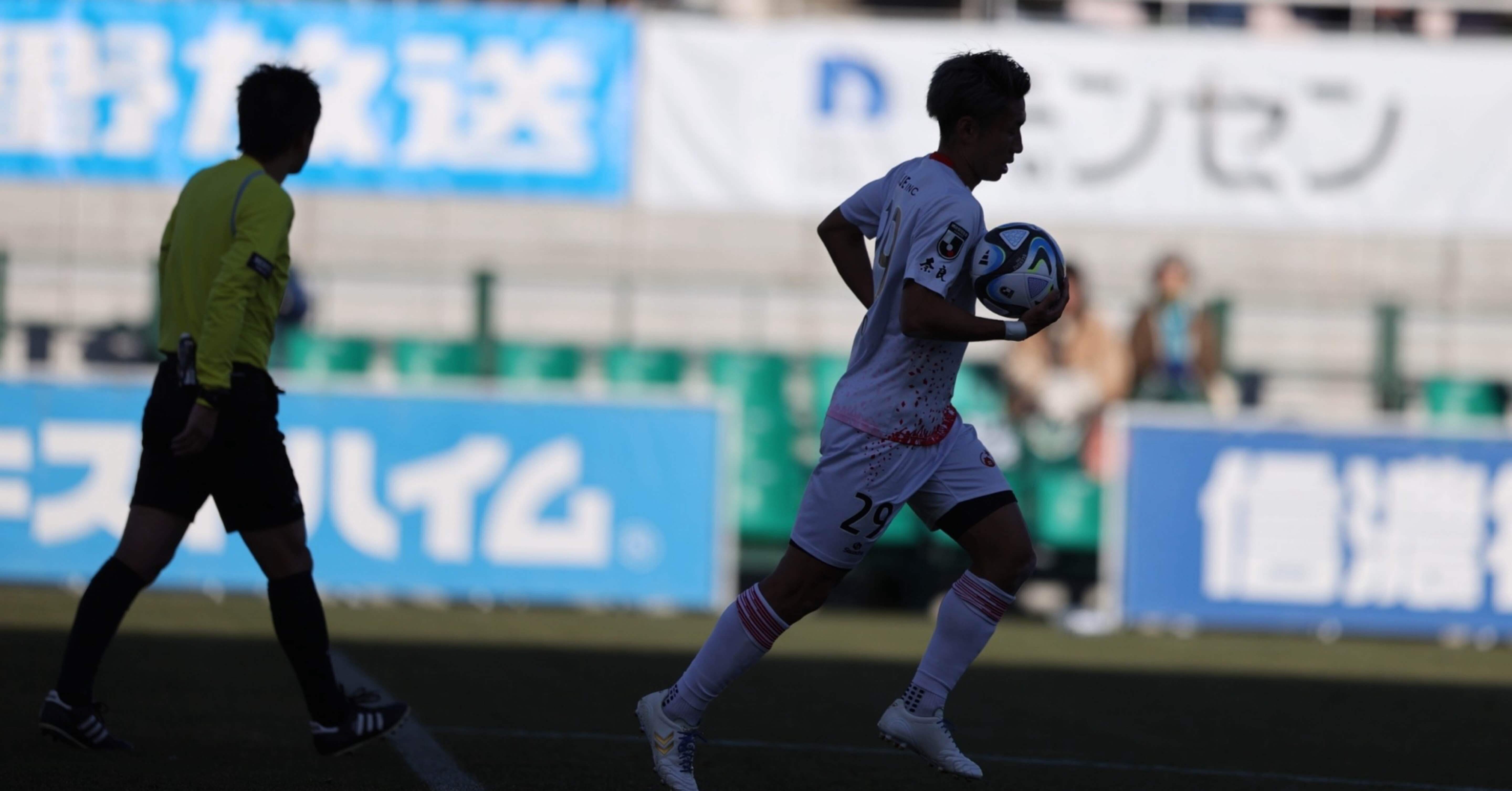 サポーターとサッカー文化に惚れて｜浅川隼人