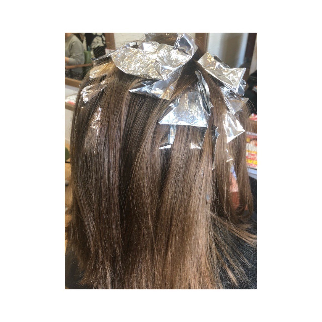 アルミホイルでヘアカラー 何してるの Elfo エルフォ 堺市人気美容室 三国ヶ丘けやき通り Note