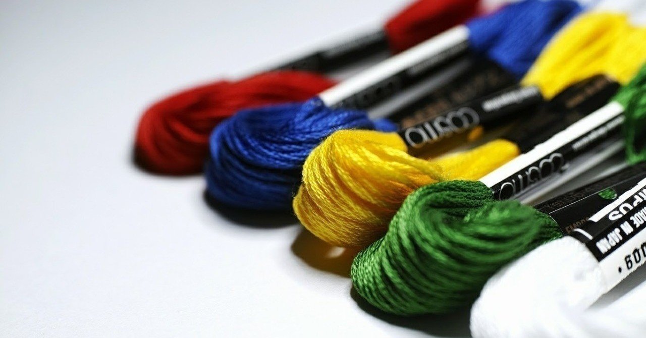 白と黒しか着ない私だって女だから 時には色を纏いたい みくりや佐代子 Note 白と黒しか着ない私だって女だから 時には色を纏いたい みくりや佐代子 Note