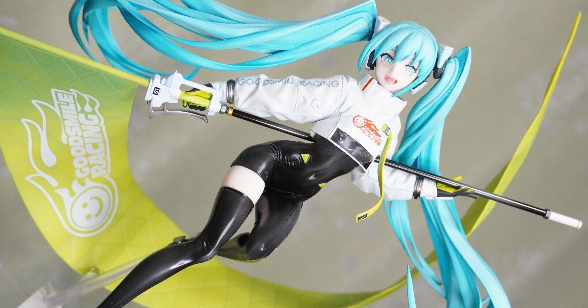 レーシングミク 2022Ver. 1/7スケールフィギュア 開封!|あずきノ レーシングミク 2022Ver. 1/7スケールフィギュア 開封!|あずきノ