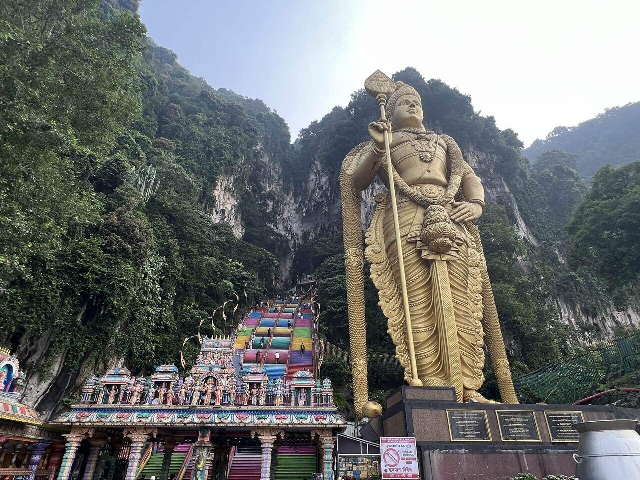 1人でふらっとマレーシアへ(KL観光スポット&食事編)｜あるみ