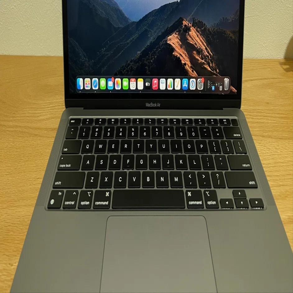MacBookを所有する意味が無くなりましたので、売却を決意｜HLL