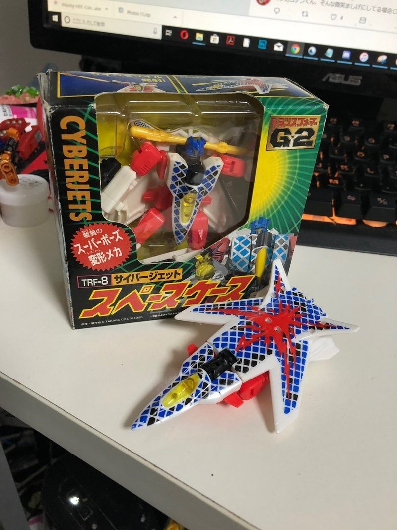 宇宙一かっこいい飛行機を買った トランスフォーマー G2 スペースケース マシーナリーとも子 Note 宇宙一かっこいい飛行機を買った トランスフォーマー G2 スペースケース マシーナリーとも子 Note