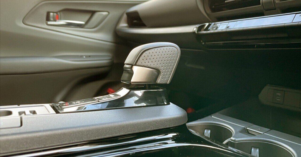 60プリウス「シフトノブ」と「スタートボタン」流用です。｜Grazio&Co