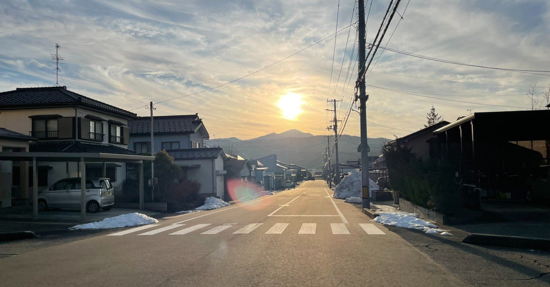 見上げたくなる空、歩きたくなる街｜塩浦良太