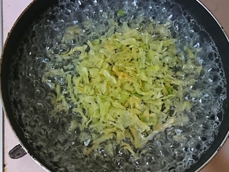 カップ焼きそばをフライパンで作ってみる 木村全開 Note